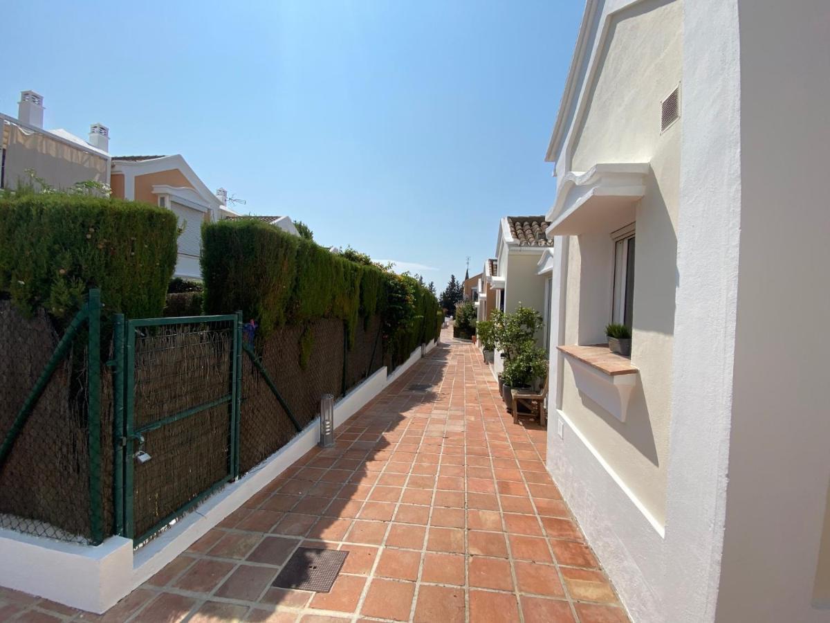 Charming 1 Bedroom With Shared Kitchen Next To Puerto Banus Apartamento Marbella
